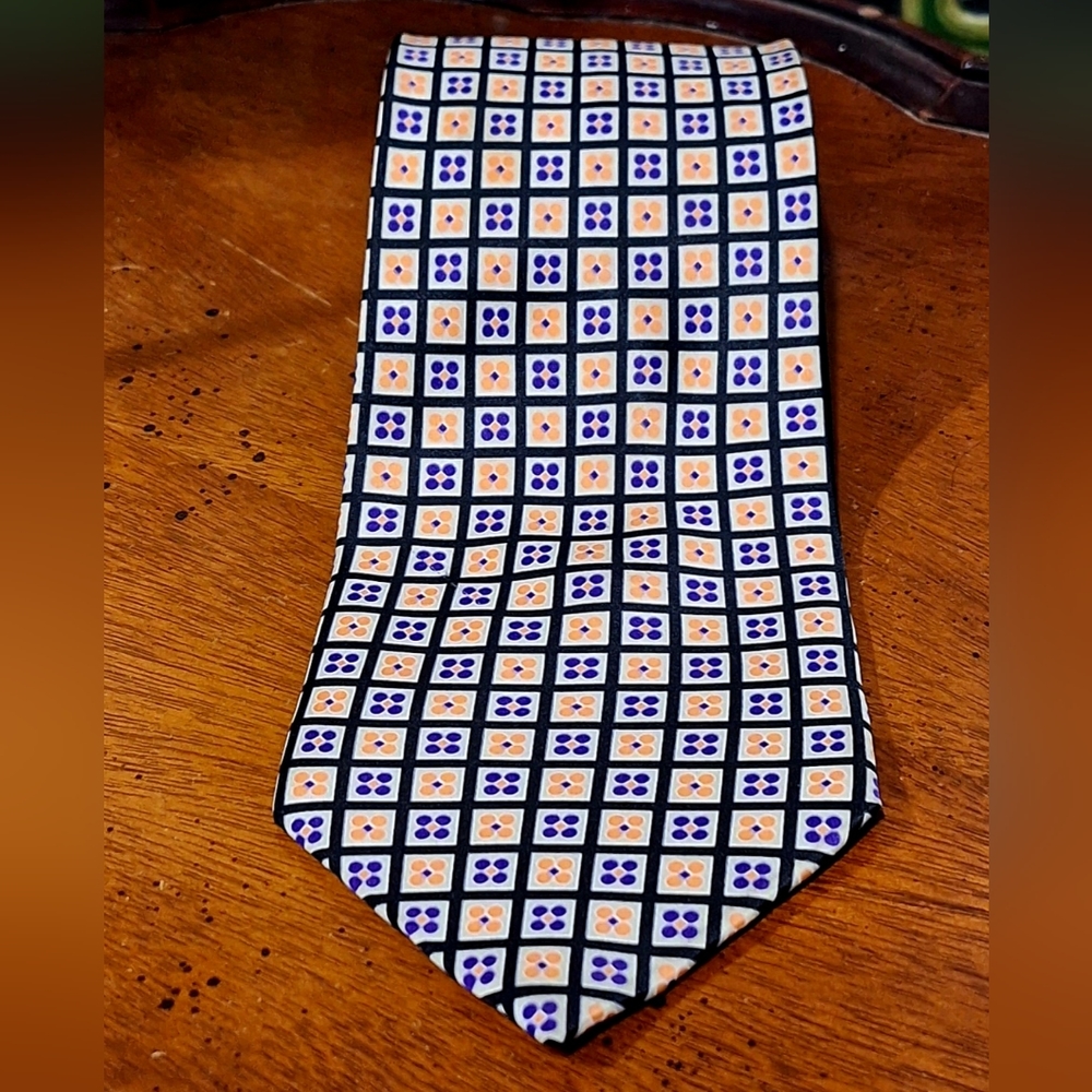 Hugo Boss 100% Silk Handmade in Italy Yellow/Blue Tie, Dry Cleaned